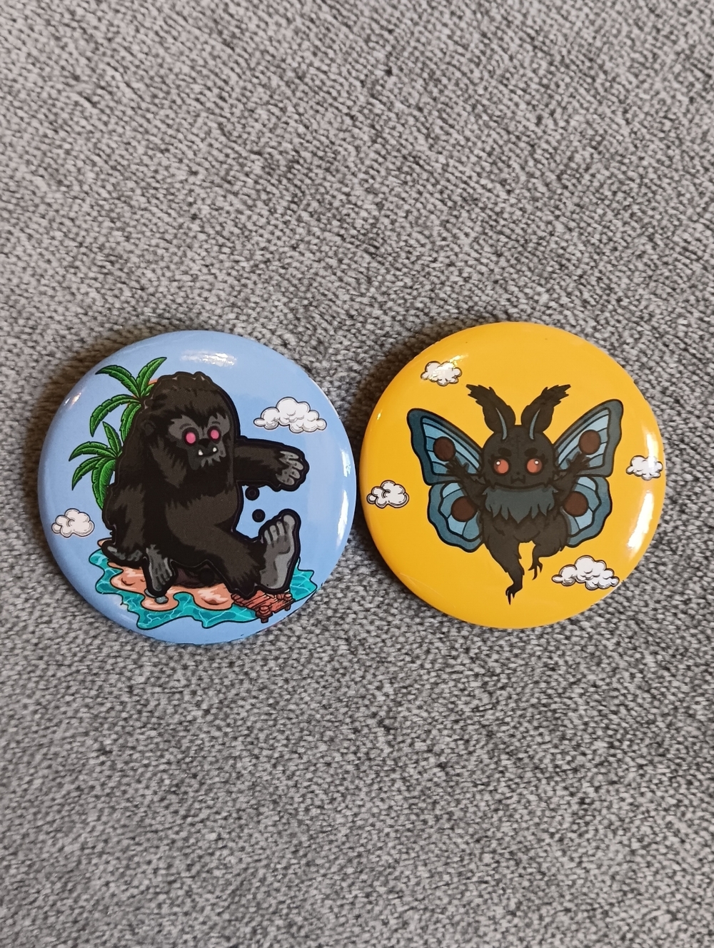 Cute Cryptid Creature Kawaii Button, Backpack Pin Set, Bigfoot & MothMan Montser - Picture 2 of 5